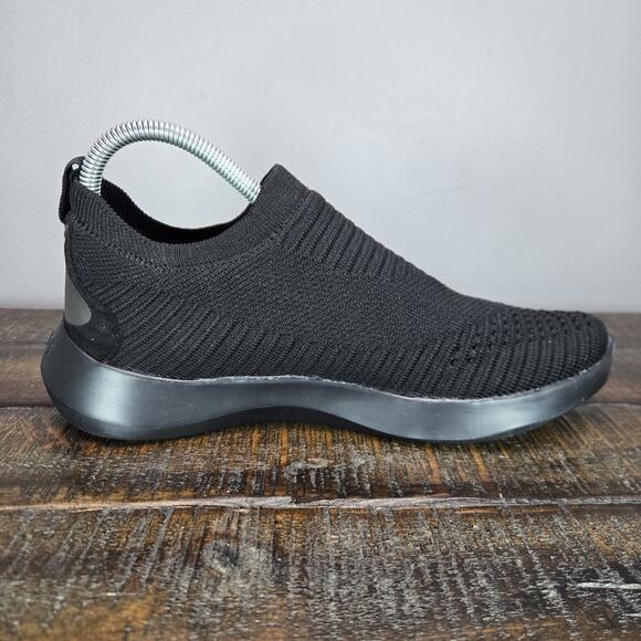 NEW Vessi Everyday Move Slip On Mens Size 7 Waterproof Shoes Sneakers Onyx Black main image 4